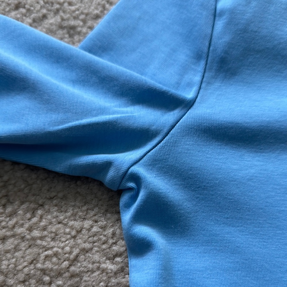 The Talbots Tee in Light Blue - Picture 4 of 7